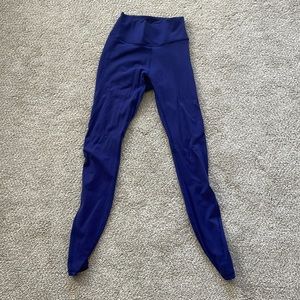 Lululemon leggings. Dark purple/ Navy